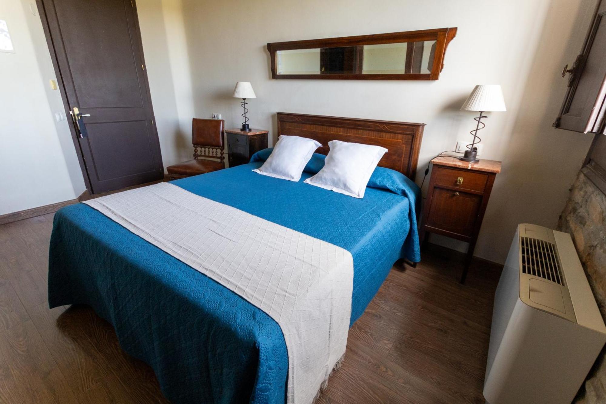 La Torre Del Vilar Santa Eulalia de Riuprimer Экстерьер фото